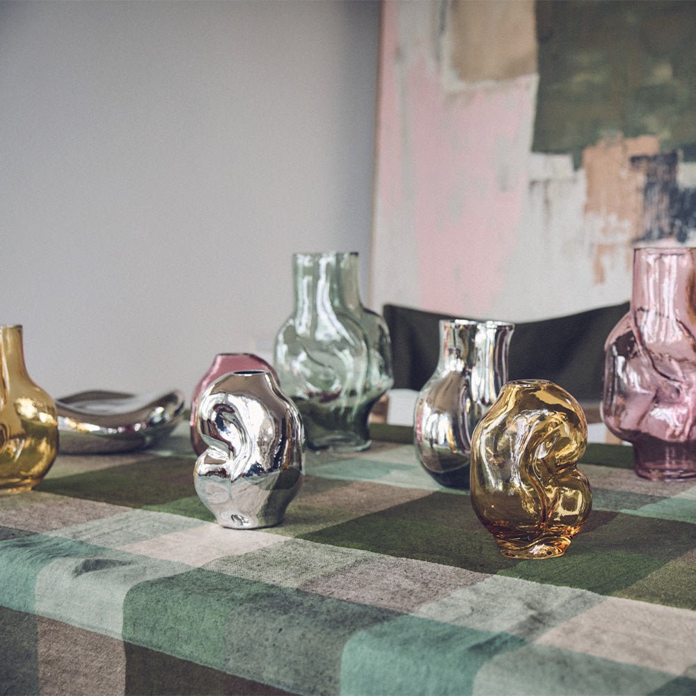 Petit vase en verre brillant chromé