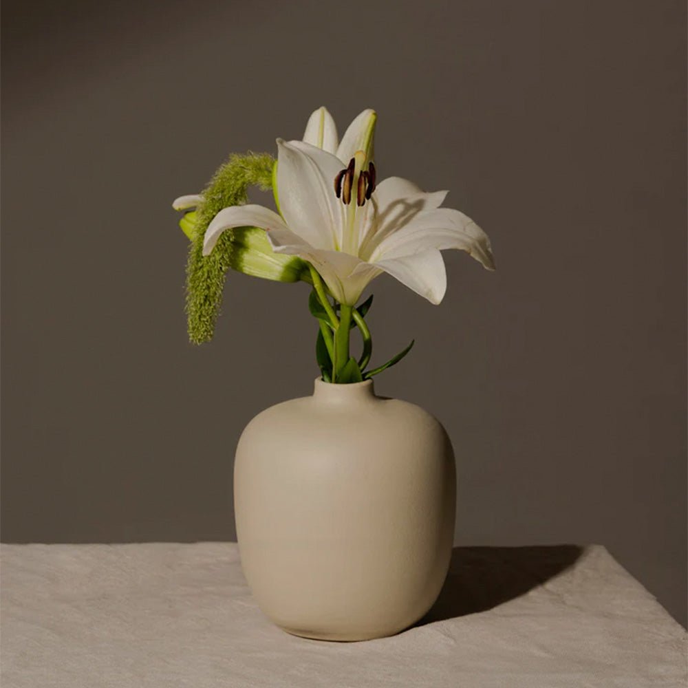 Blanc 05 Pink Vase