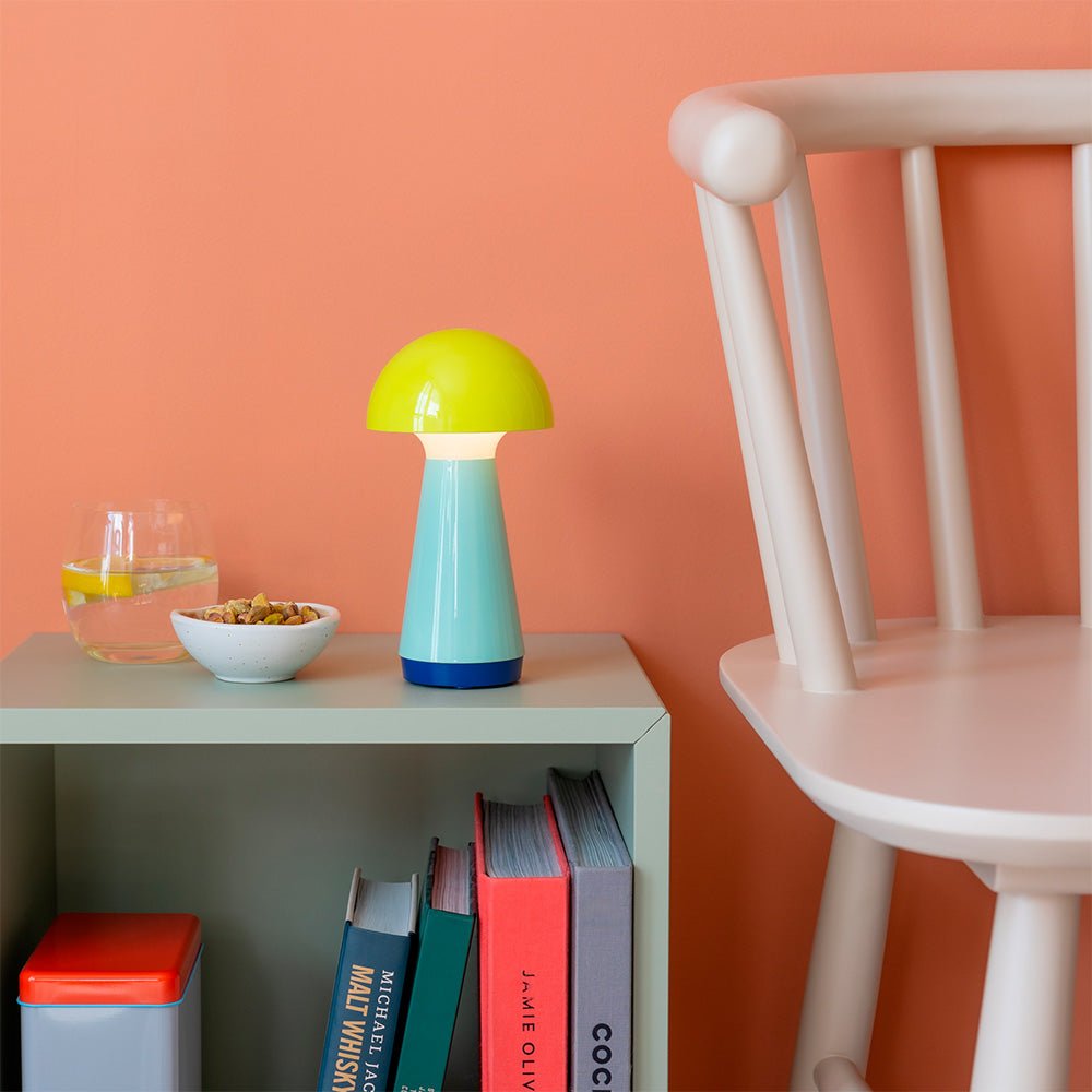 Lámpara de Mesa Bobbi Amarillo