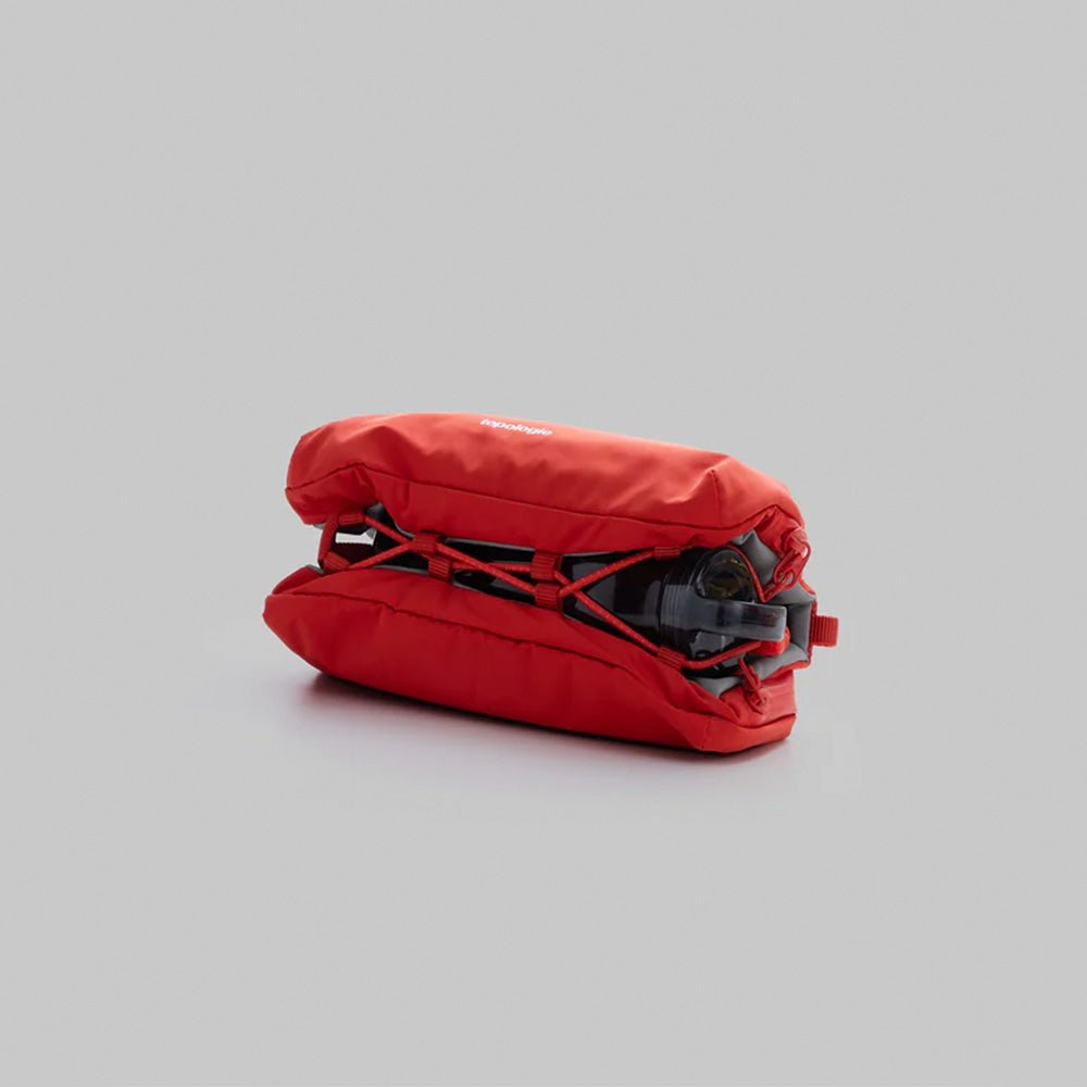 Bouteille Sacoche Medium Rouge Tech satin