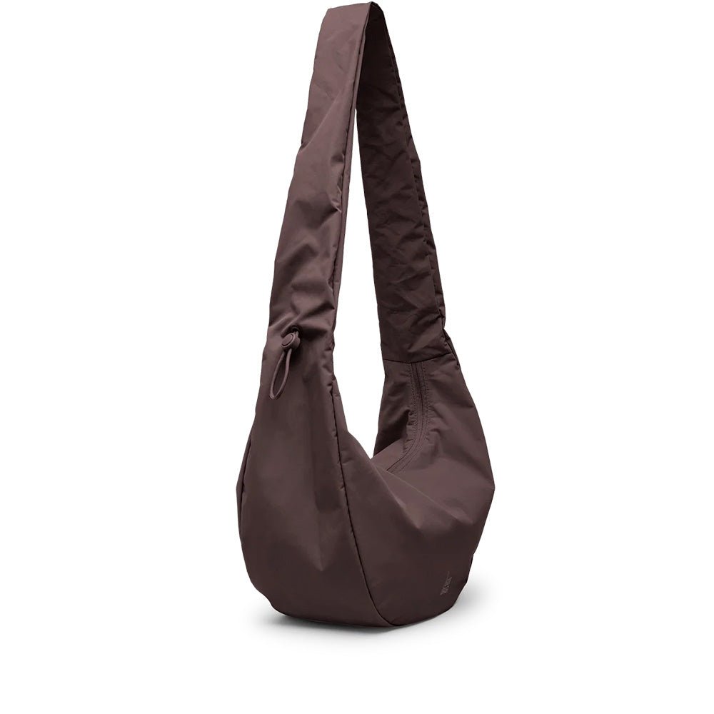 Moon Bag Ruffle Sea Lion