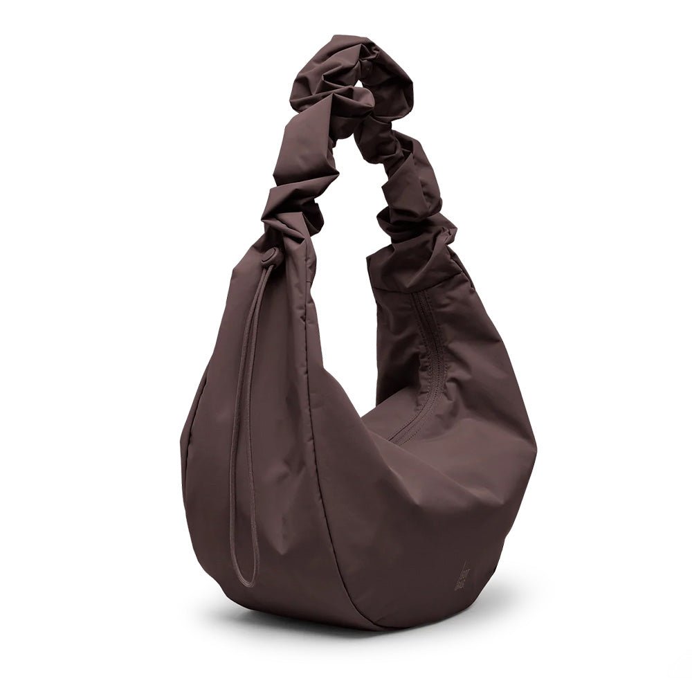 Moon Bag Ruffle Sea Lion
