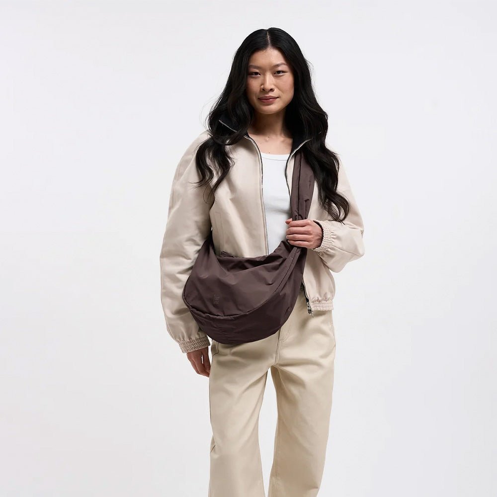Moon Bag Ruffle Sea Lion