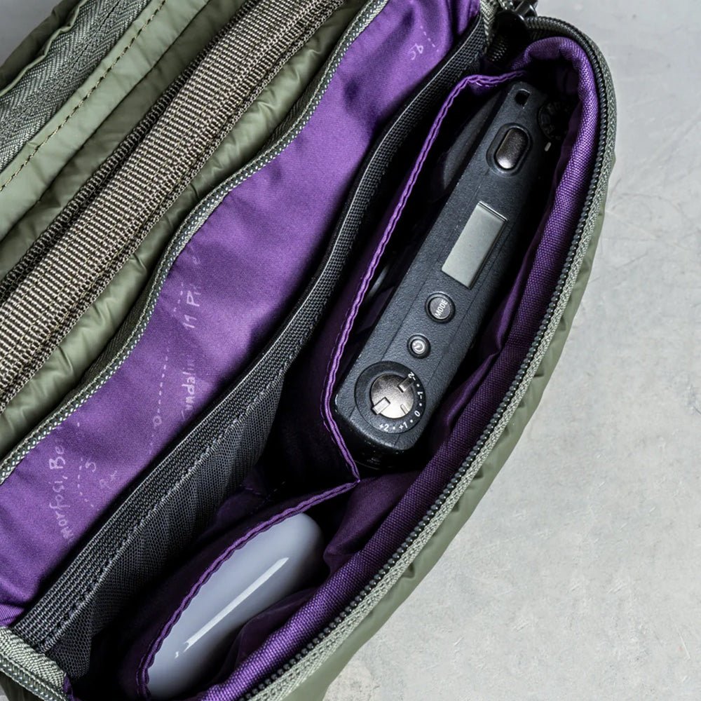 Bottle Sacoche Medium Black Dry