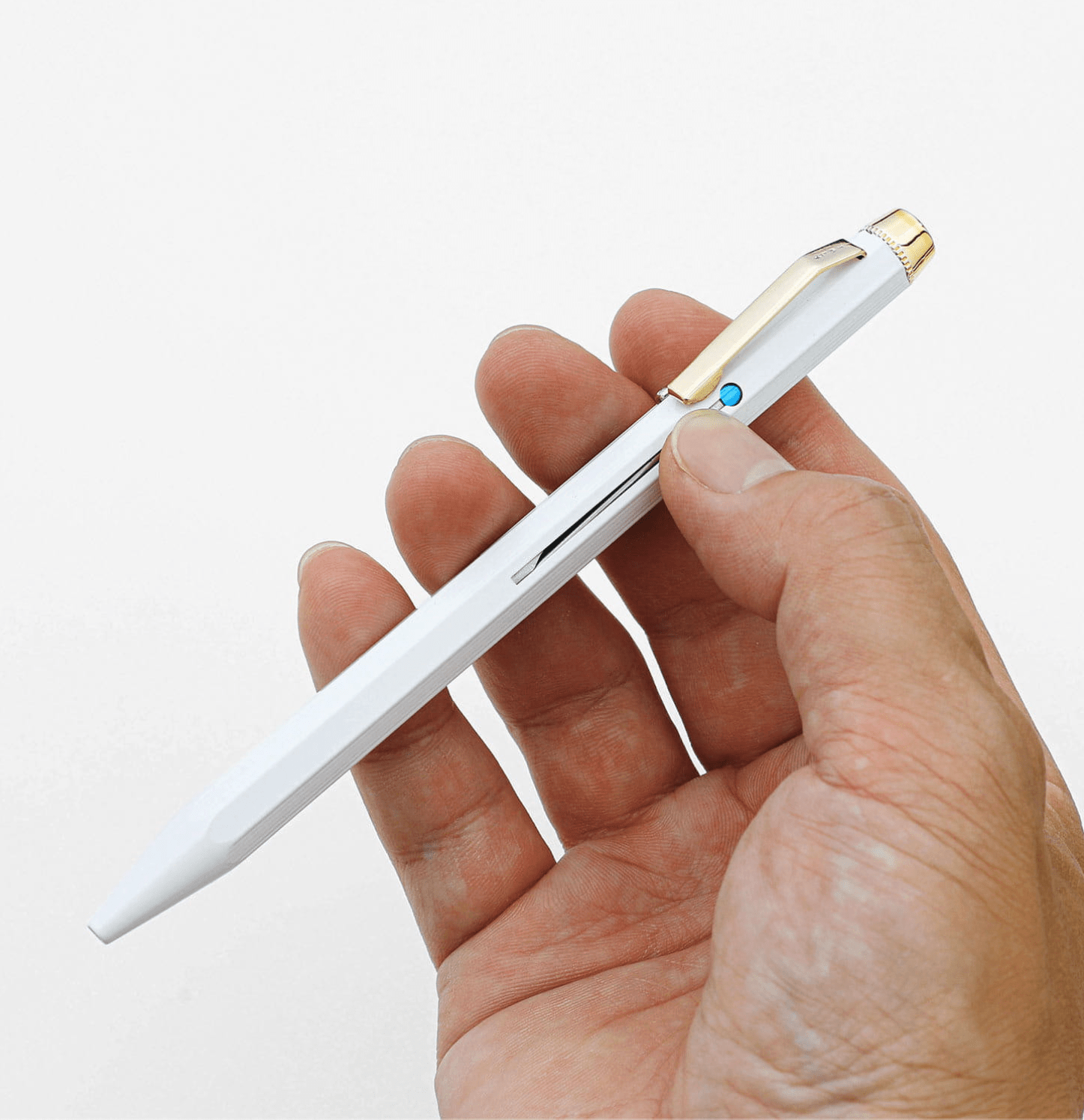 4 Color Ballpoint Pen White