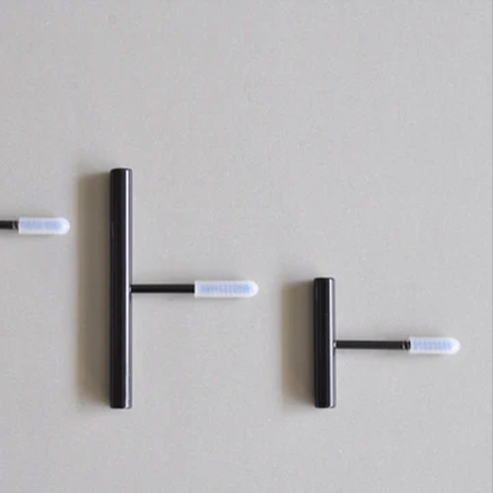 Cintre noir M Line