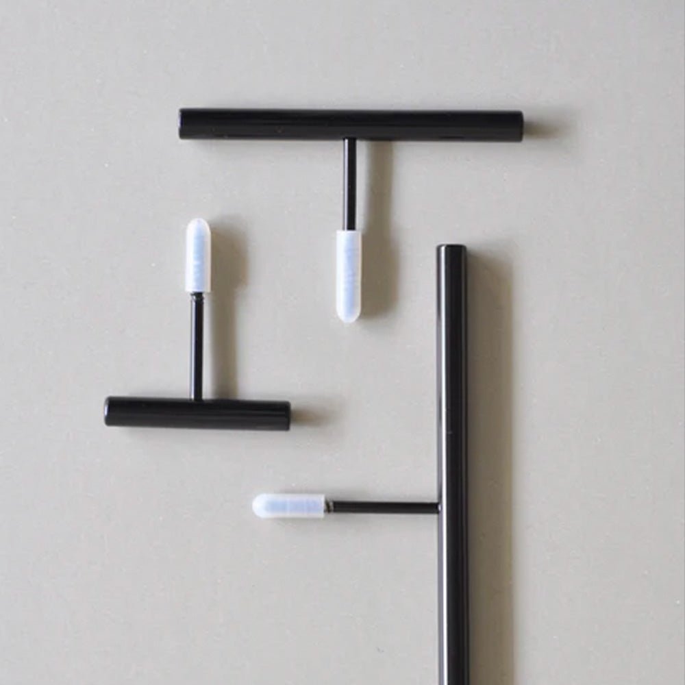 Cintre noir M Line