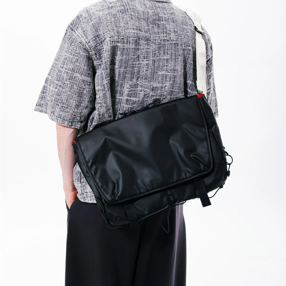 Messenger Sacoche Large Black Dry
