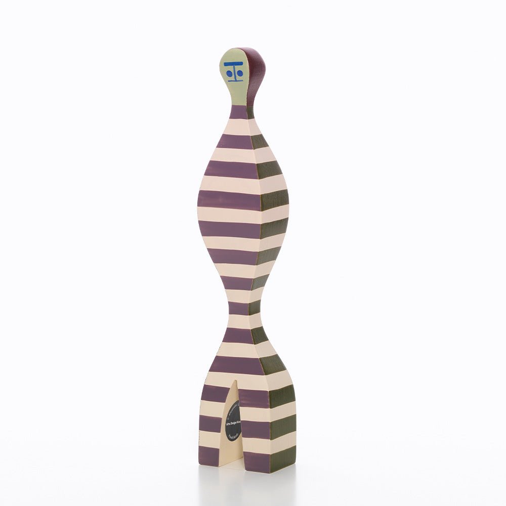 Poupée en bois n°16