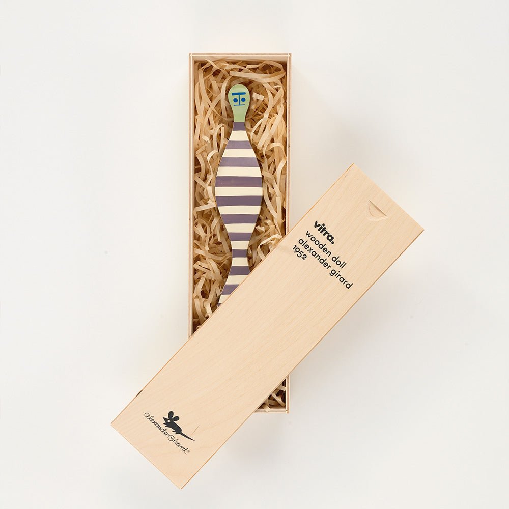 Poupée en bois n°16