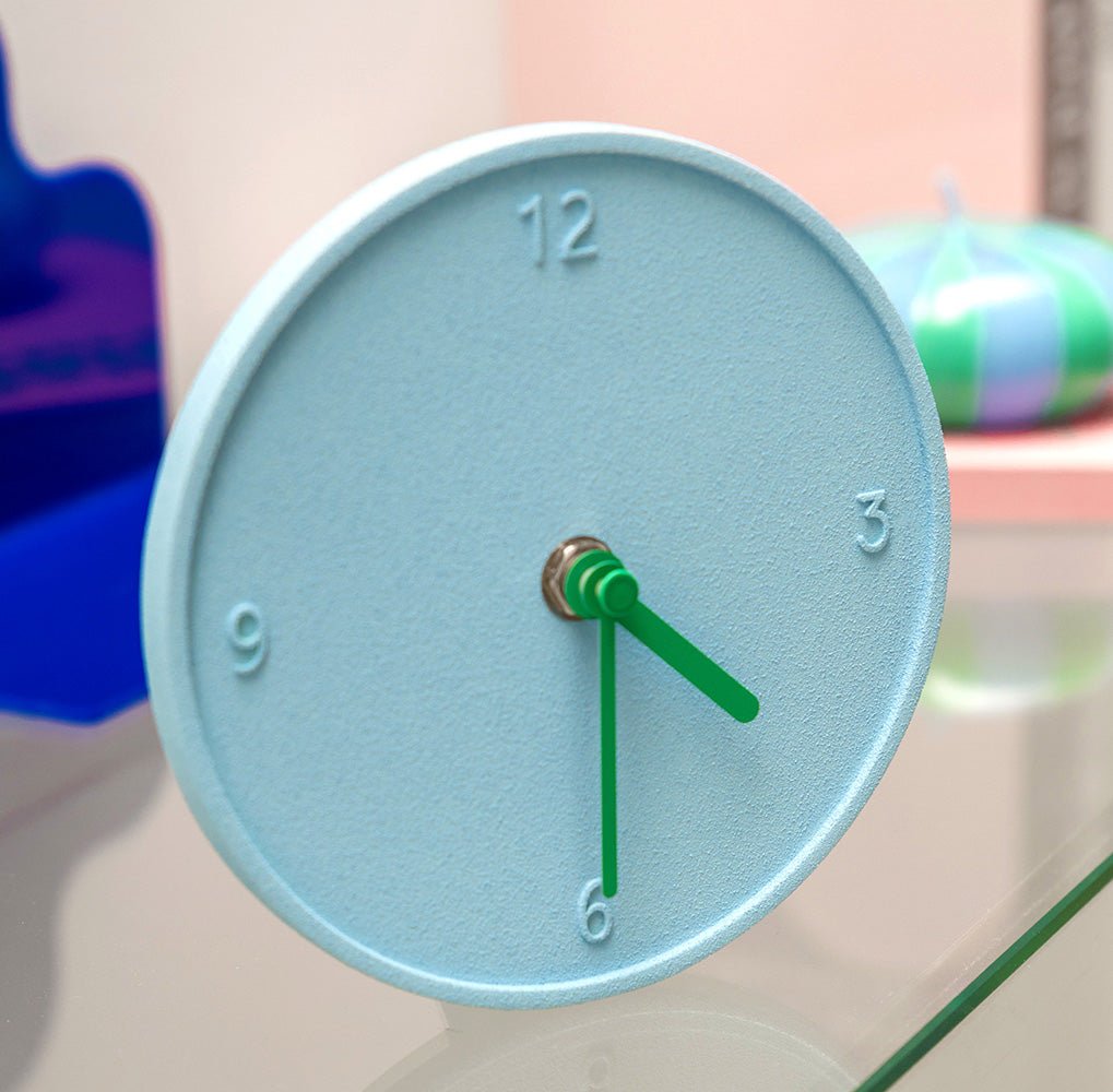 Reloj de Mesa Redondo Raw Celeste