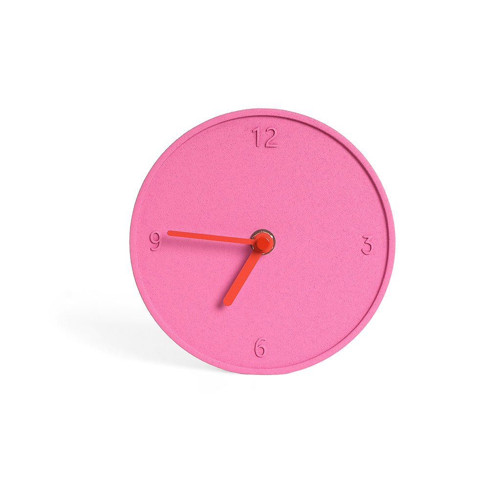 Montre ronde rose brut