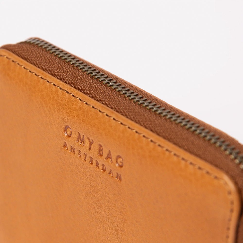 Robbie Wallet Soft Grain Leather Wild Oak