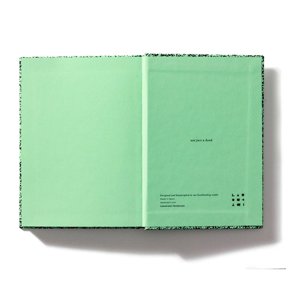 Cuaderno Spray Splash Verde Pálido Cubierta Dura