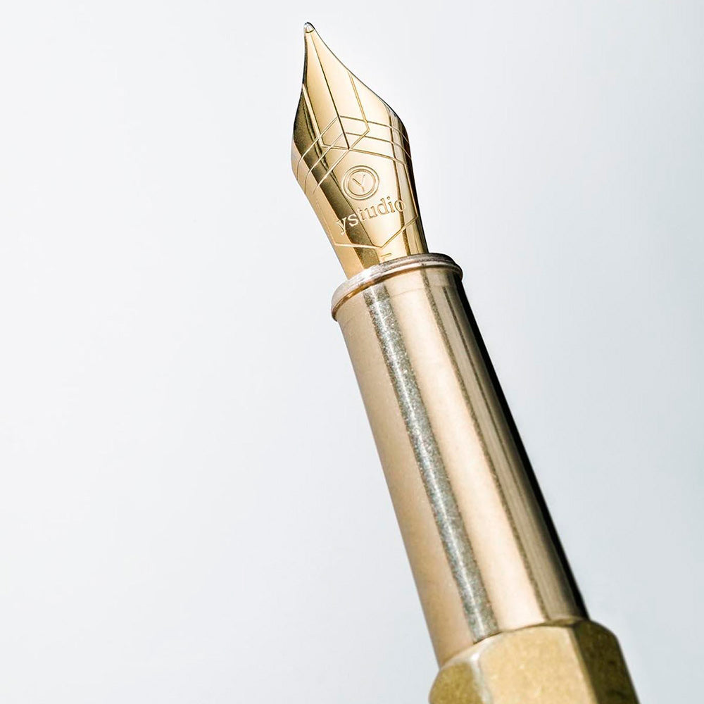 Classic Revolve Fountain Pen Brass M Nib