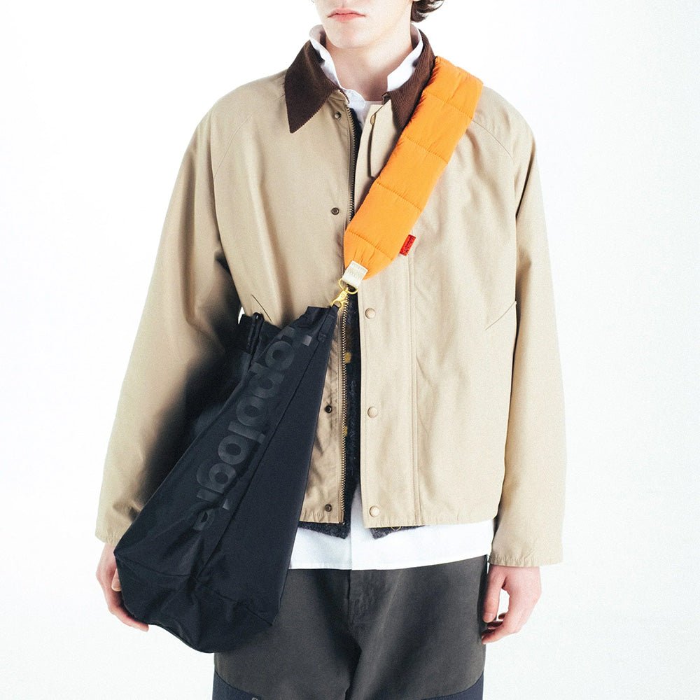 Summit Tote Large Noir Tech Sateen