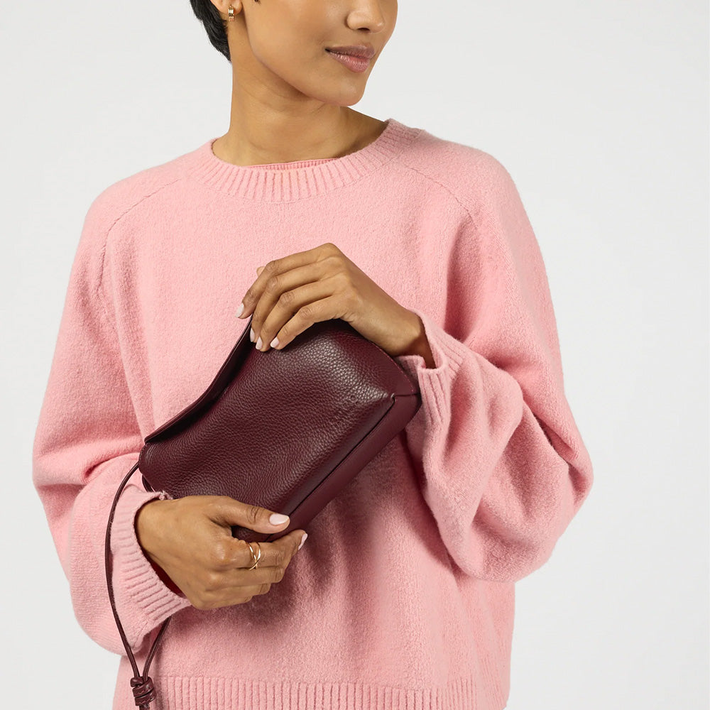 Bolso Sienna Mini Soft Grain Leather Dark Cherry
