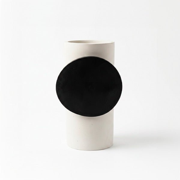 Vase White Circle Black