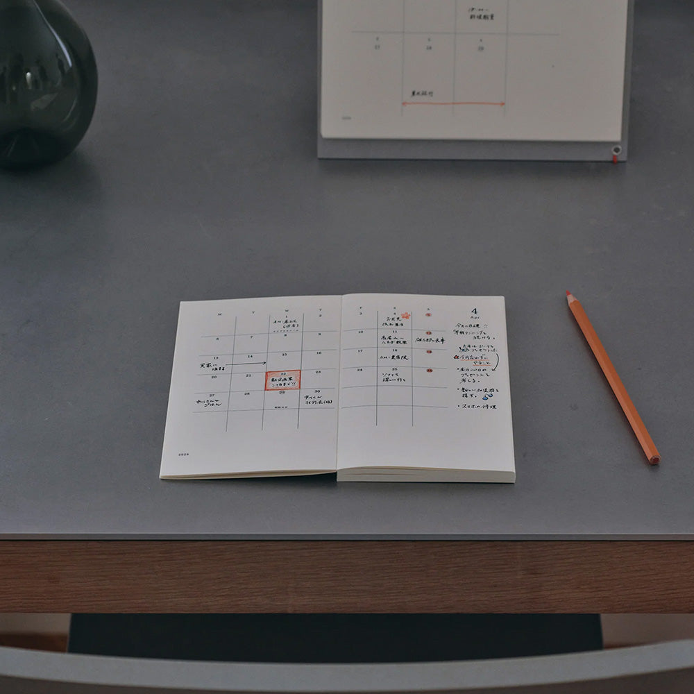 MD Agenda Notebook Diary A7 2027