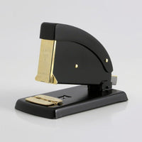 (NP)Grapadora 520 Dorado Negro