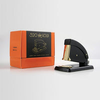(NP)Grapadora 520 Dorado Negro