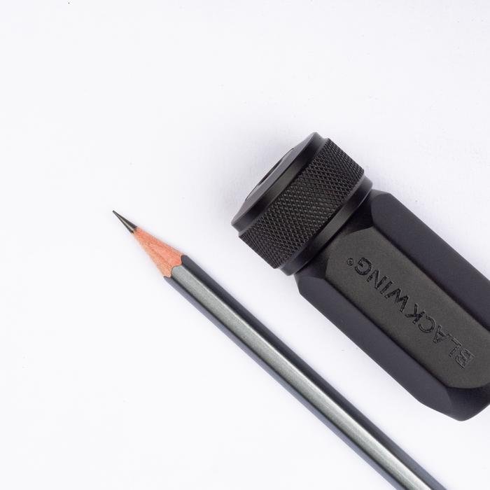 Sacapuntas Blackwing One-Step de Punta Larga Negro