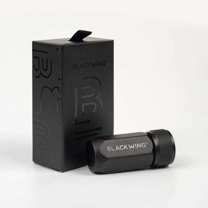 Sacapuntas Blackwing One-Step de Punta Larga Negro