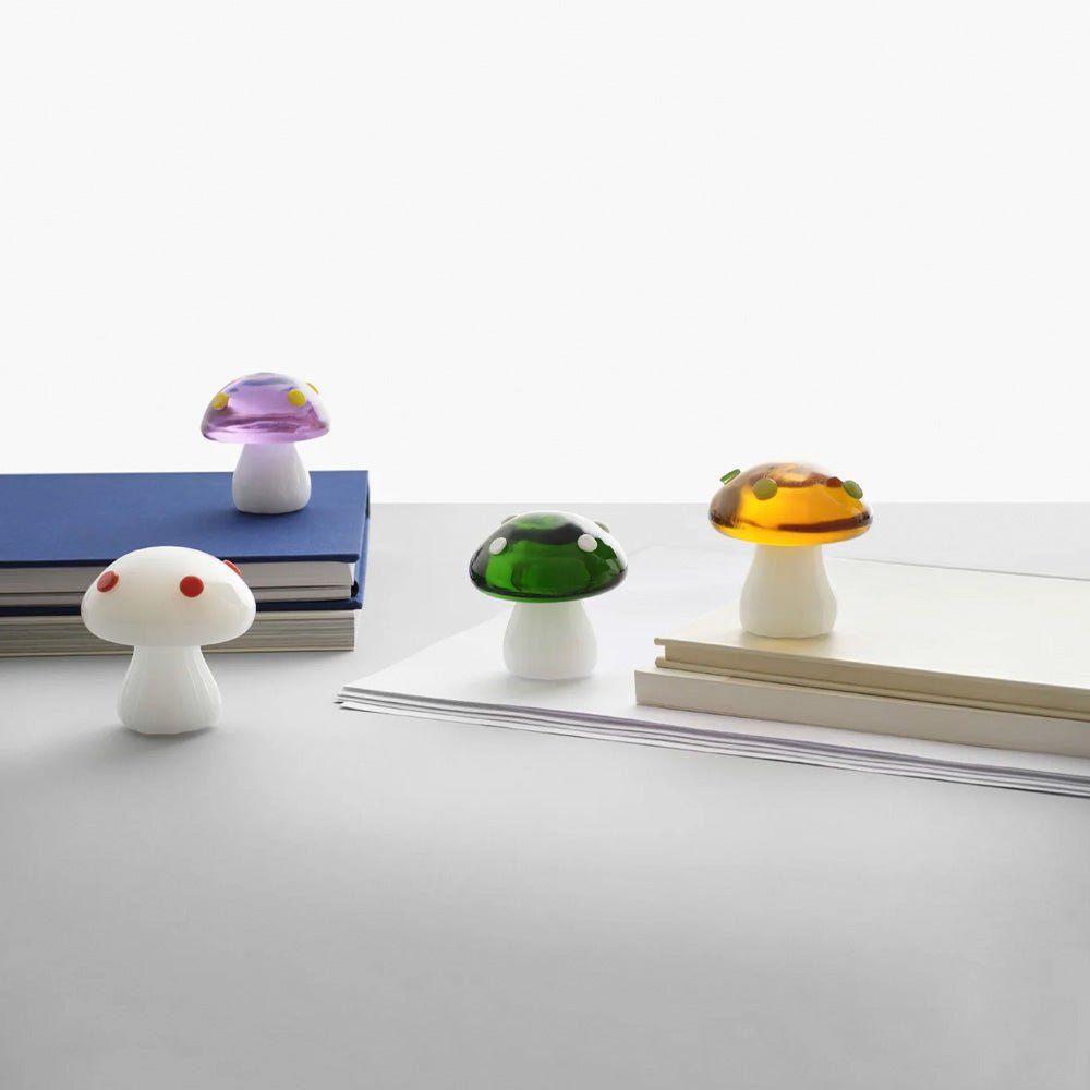 Presse-papier champignon blanc à pois rouges