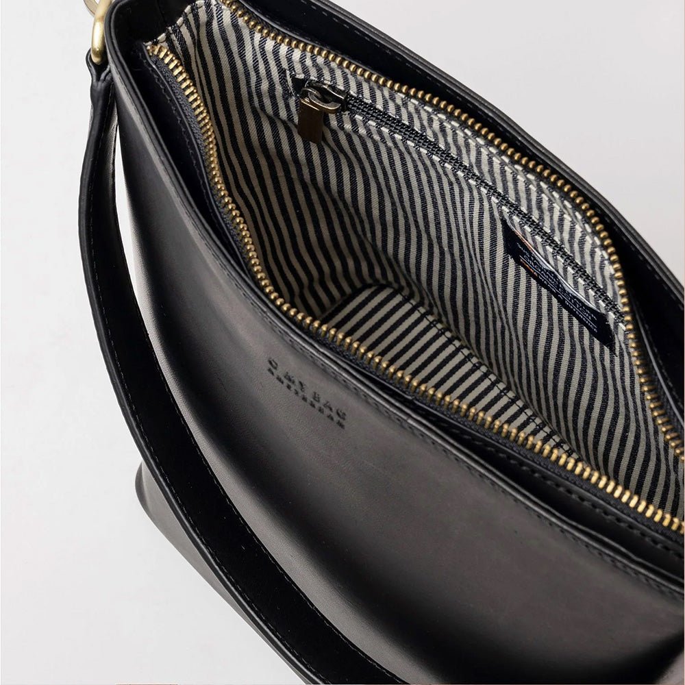 Bolso Bucket Bobbi Maxi Clásico Negro