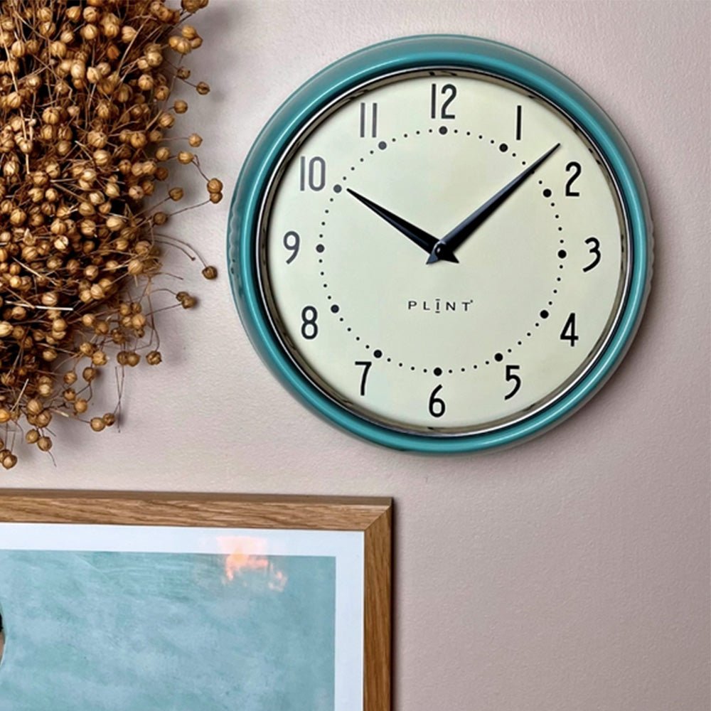 Retro Wall Clock Red