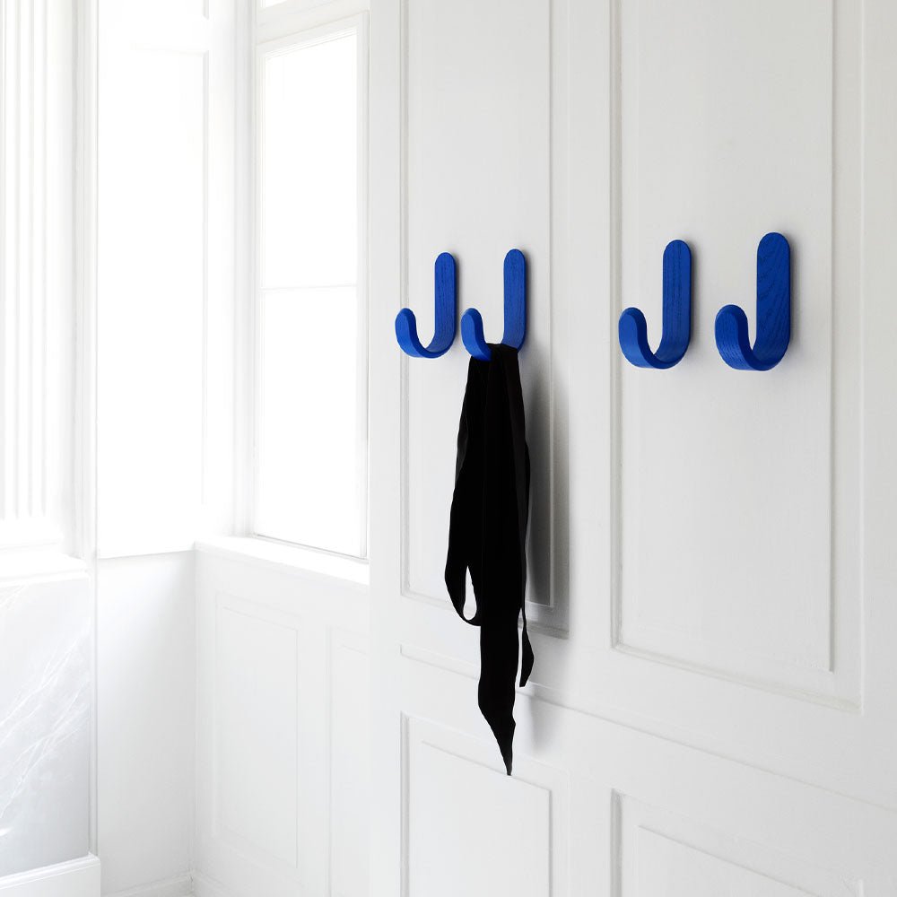 Curve Hook Blue