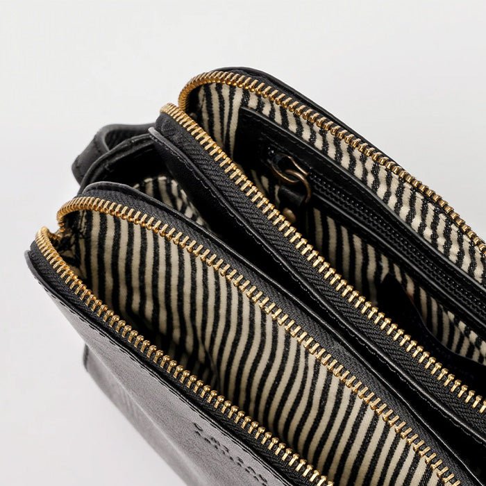 Bolso Emily Stromboli Negro (Correa Cuero)