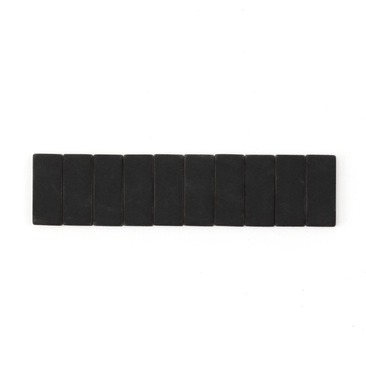 Pneus de remplacement noirs