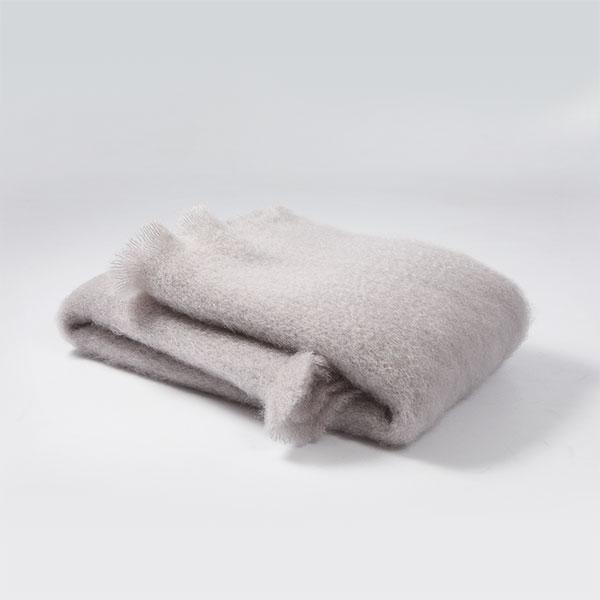Mohair Foulard Light Taupe Grey 043 18x170