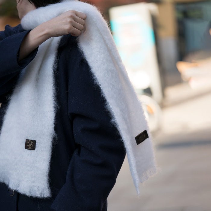 Mohair Foulard Pure White 001 18x170