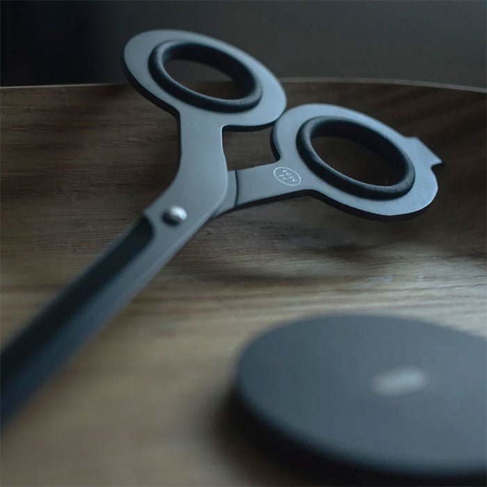 Scissors Black