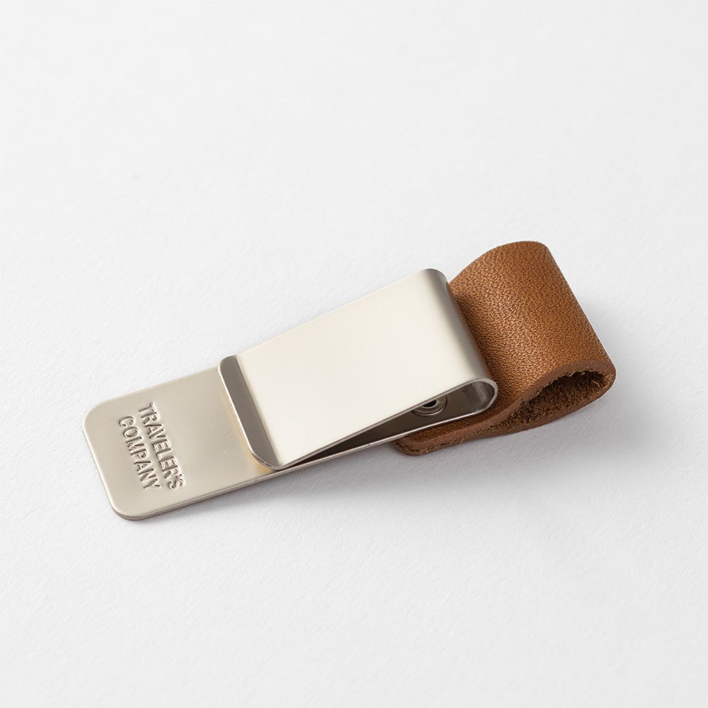 TRAVELER'S notebook Recambio 016 Sujeta Bolígrafo M Camel