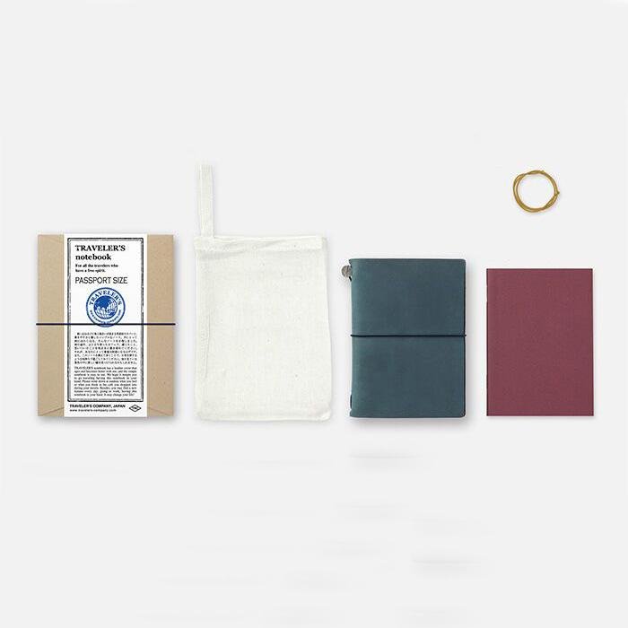 TRAVELER'S notebook - Taille Passeport Bleu