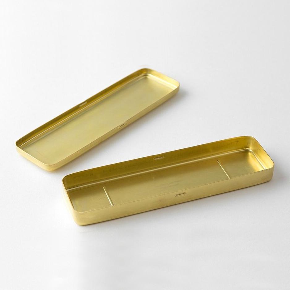Estuche Latón