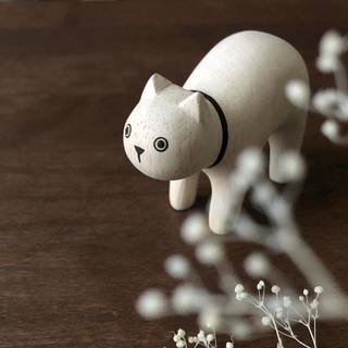 Pole Pole Wooden Animal White Cat