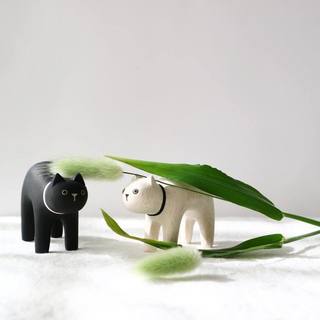 Pole Pole Wooden Animal White Cat
