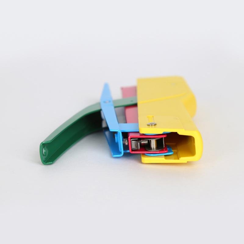 Grapadora 590/15 Multicolor