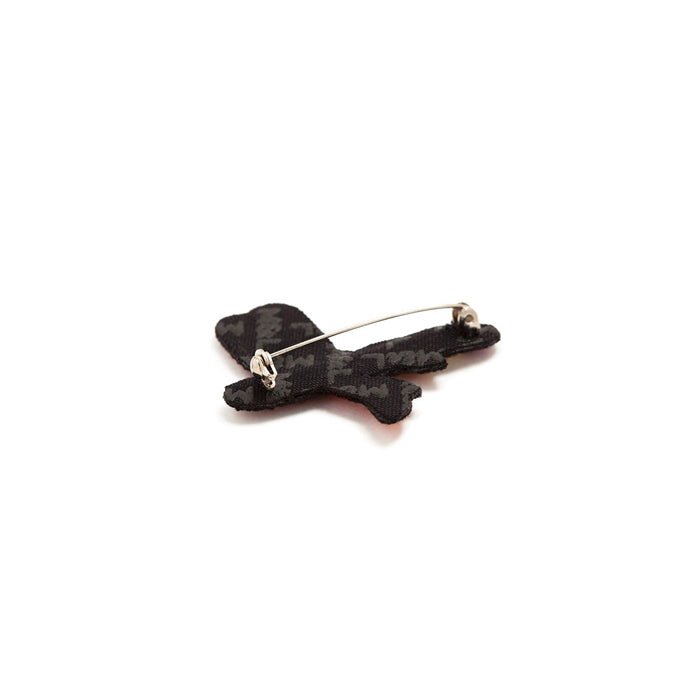 Smoking Leggs Hand-embroidered Brooch