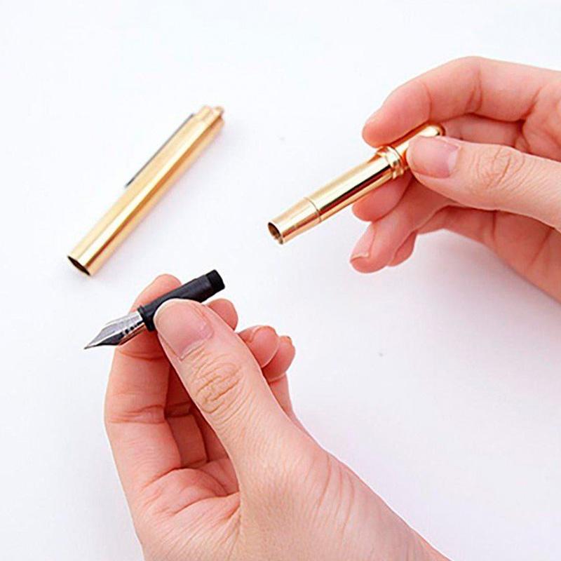 Remplacement de la pointe du stylo plume TRC