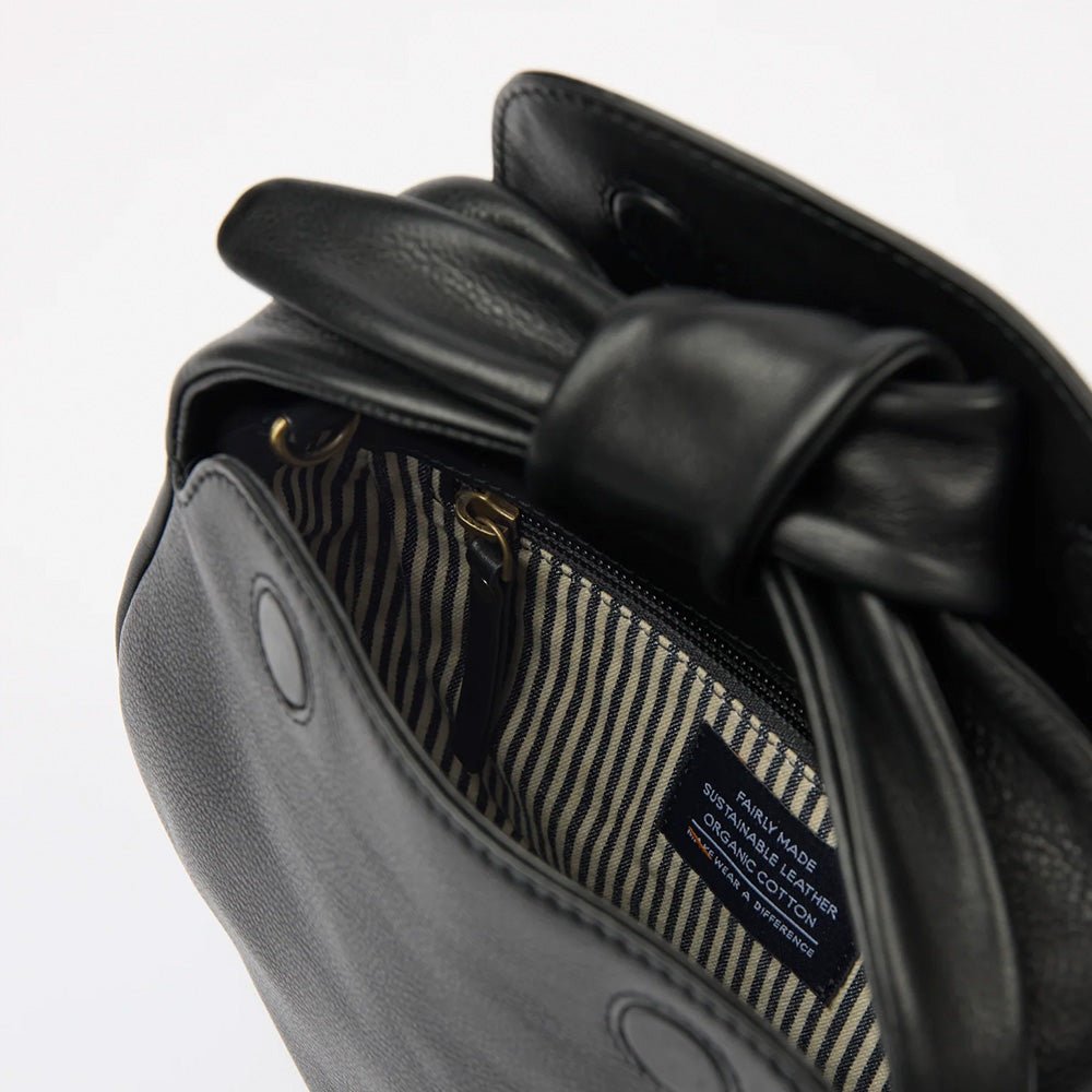 Bolso Coco Croissant - Negro Soft Grain