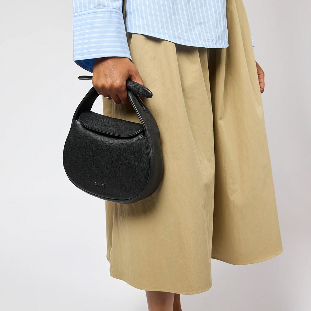 Bolso Coco Croissant - Negro Soft Grain