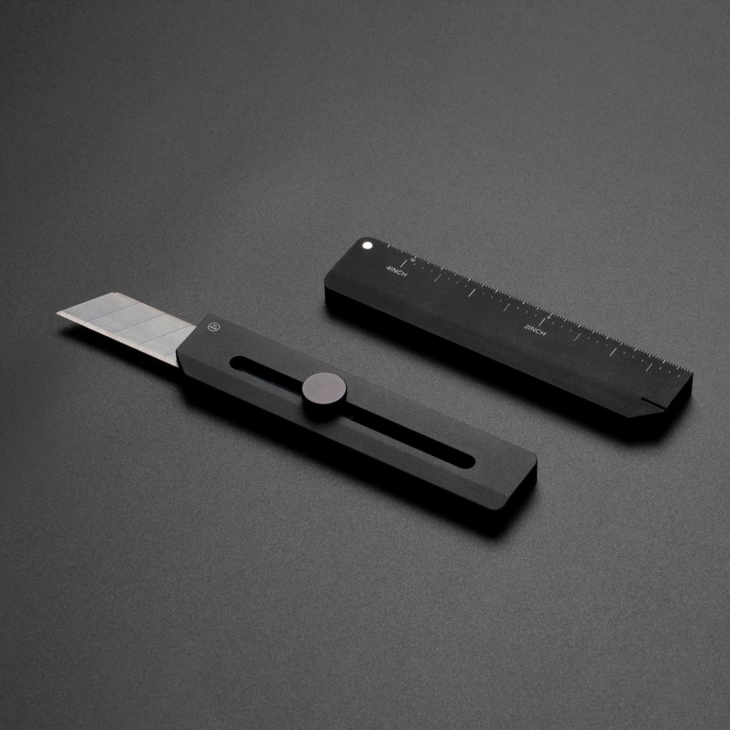 Utility Knife Black