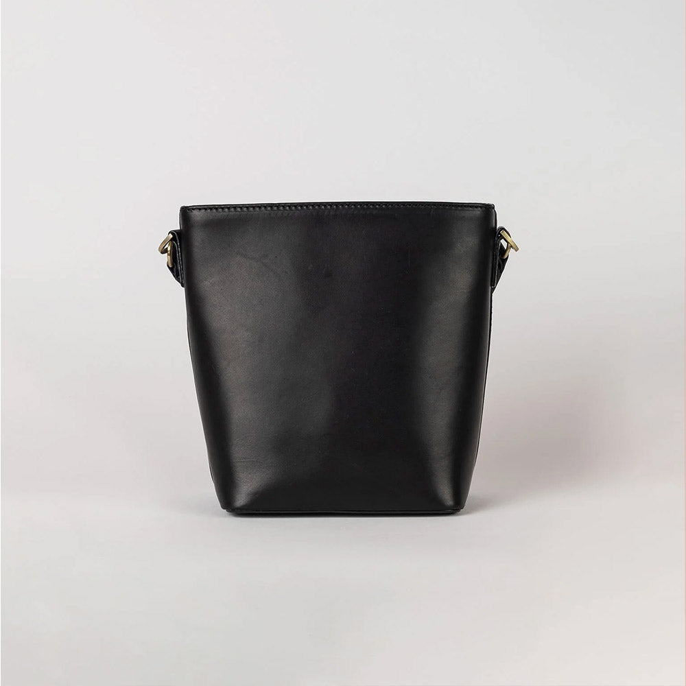 Bolso Bucket Bobbi Clásico Negro