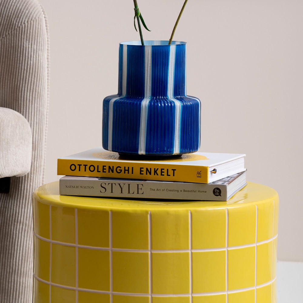 Table d'appoint rétro carreaux bas Jaune
