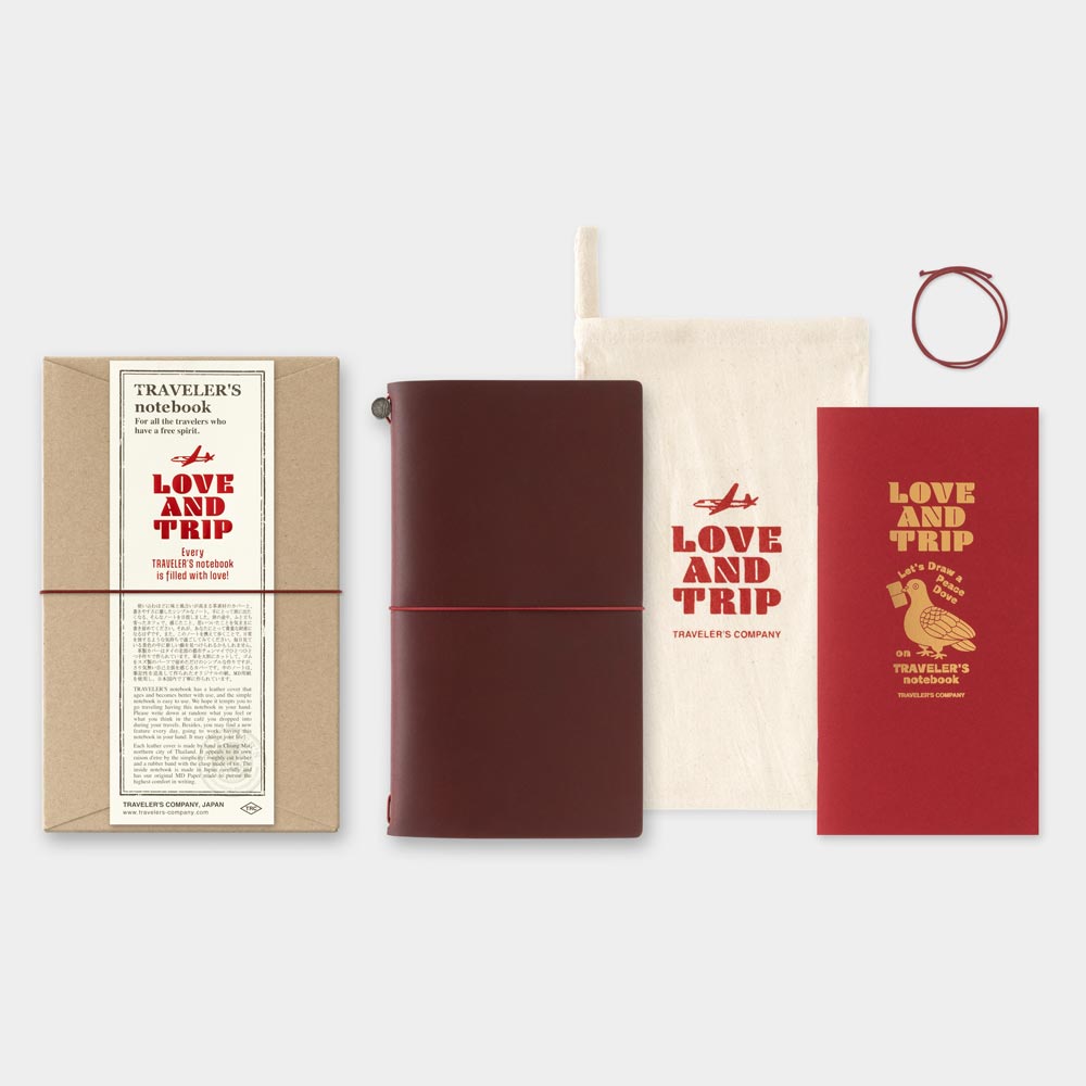 TRAVELER'S notebook LOVE AND TRIP Rojo - Tamaño Regular